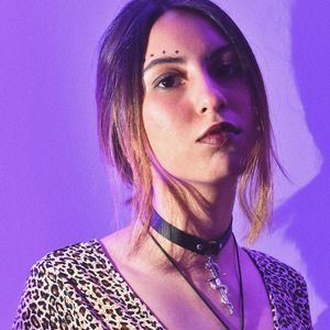 Meet your Posher, Daniela